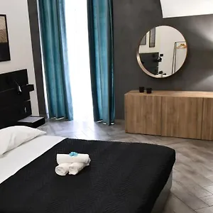 Dante Apartment