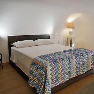 la-petite-suite.catania-hotels.net/
